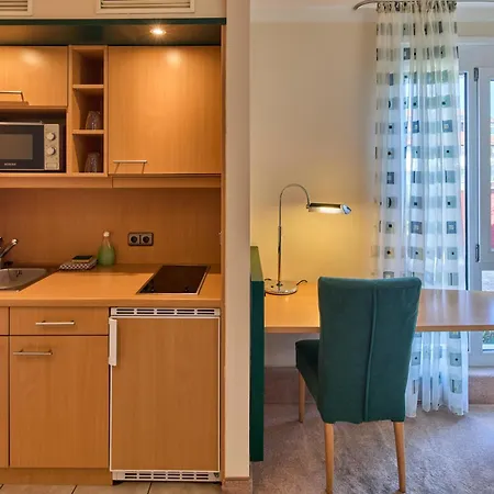 Apartments Aschheim Aparthotel 3*