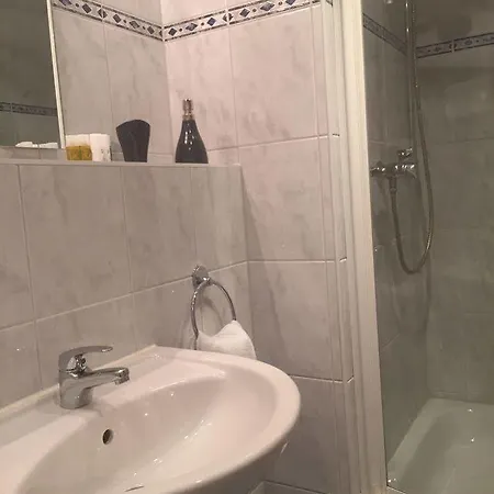 Aparthotel Apartments Aschheim 3*