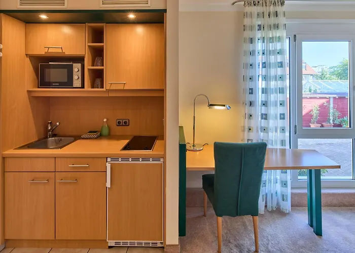 Apartments Aschheim Aparthotel 3*