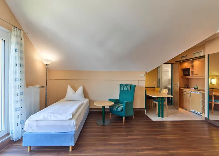 Apartments Aschheim 3*
